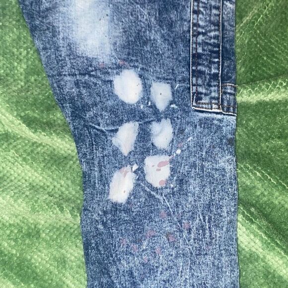 AHP Another Hype Piece super distressed fringed buckle paint splash stretch jean - Picture 7 of 13